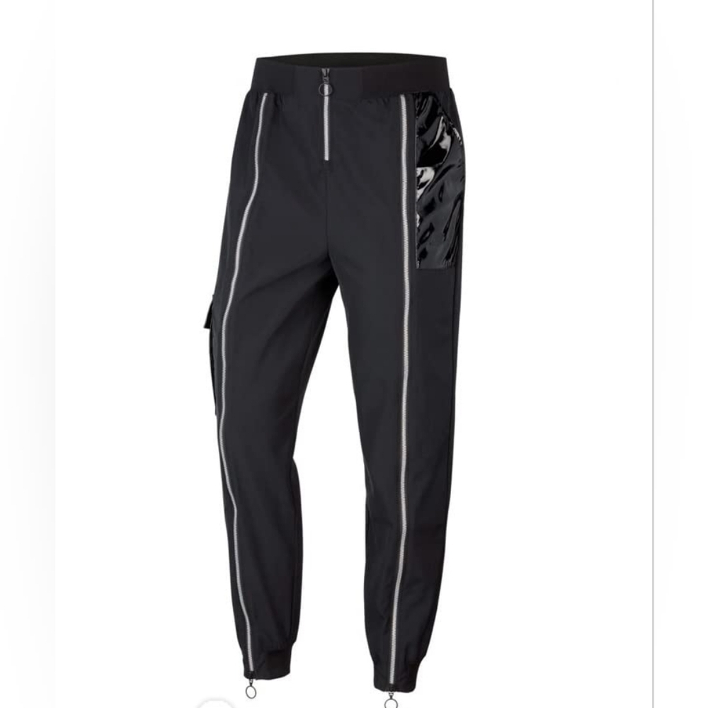 NWOT Nike Icon Clash Woven Pants